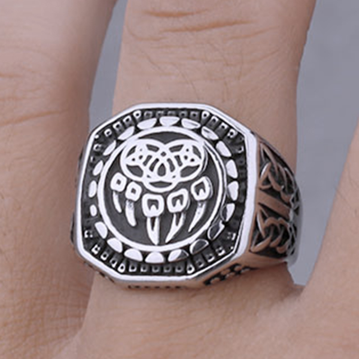 Nordic Viking Wolf Claw Titani - Men'S Accessories Hand Bands recensie en prijs
