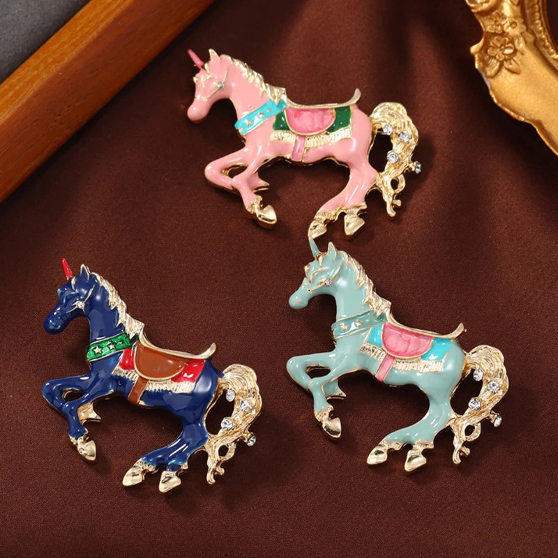 Vintage Emaille Paard Broches  - Men Accessories Bouquet recensie en prijs